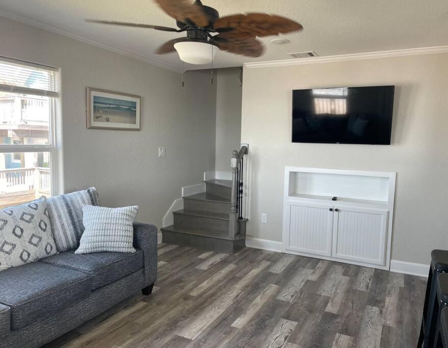Surfside Beachfront Luxe Экстерьер фото